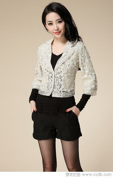 低走高開(kāi)，看小外套時(shí)尚千姿百態(tài)