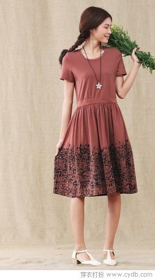 體會服飾與歌曲里的情感語言