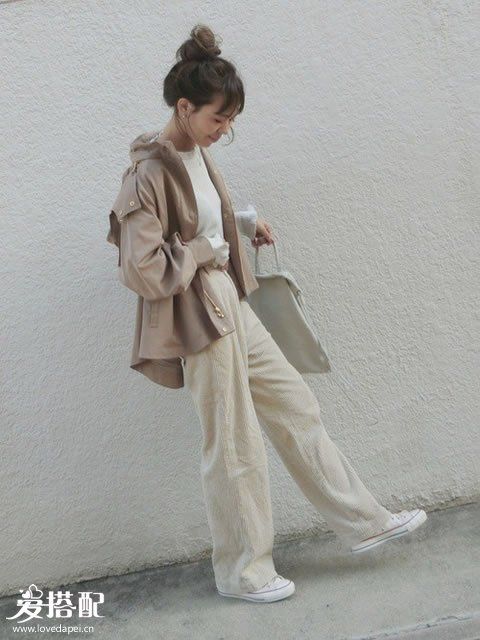 春季米色小清新穿搭，秒變氣質(zhì)鄰家女孩