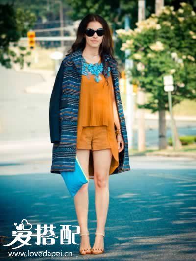 藍(lán)色+橙色搭配