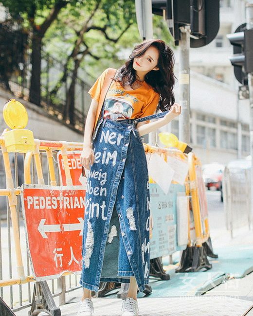經(jīng)典不衰復(fù)古風(fēng):初秋牛仔背帶搭配