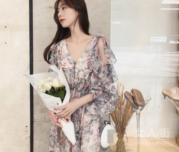 春季美美的踏青，怎么少得變優(yōu)雅的裙子